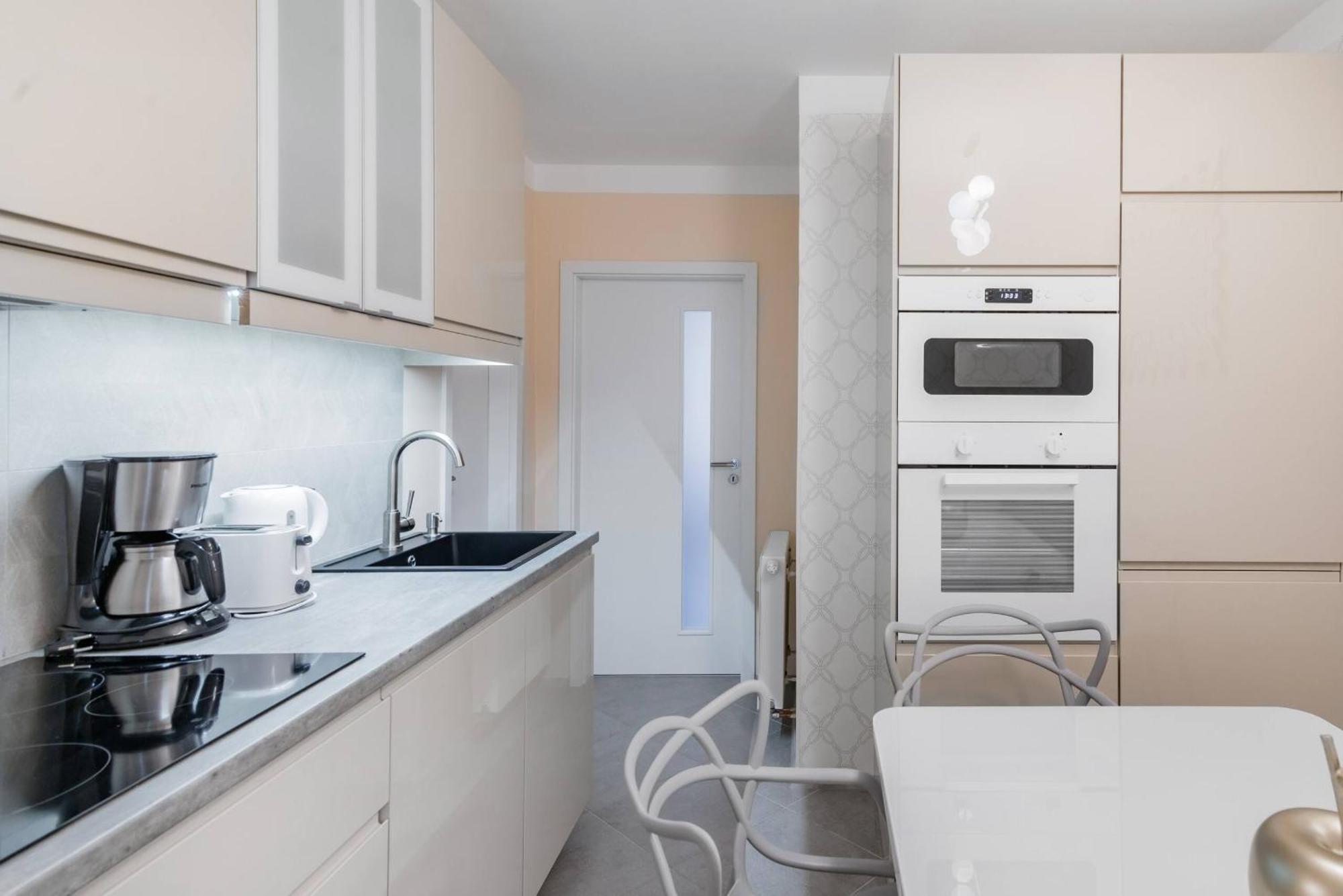 Pastel Art Deco 3Bdr Ruterra Apt Prag Exteriör bild